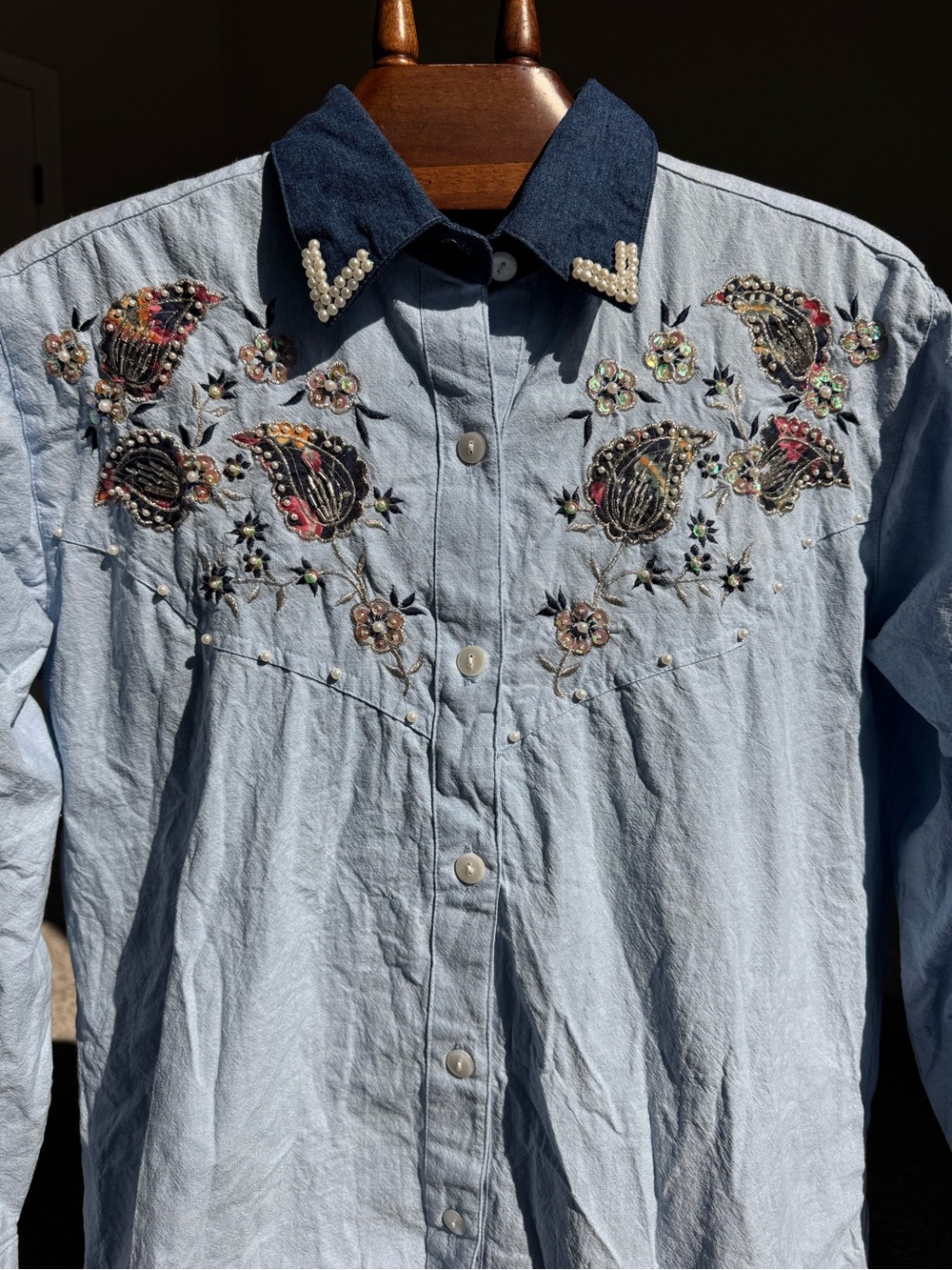 VTG Jane Ashley Pearl Beaded Embroidered Western Shirt Denim Blue Floral Cotton